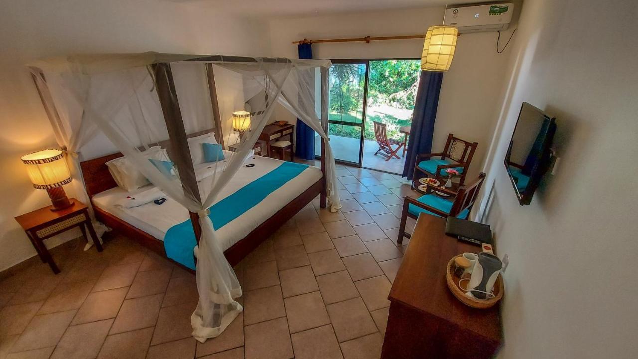 Diani Sea Lodge Діані-Біч Екстер'єр фото